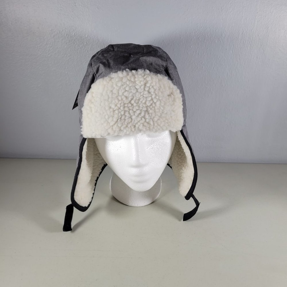 Swiss Tech Water Resistant Trapper Hat New W Tags Gray and White Large/XL Boys